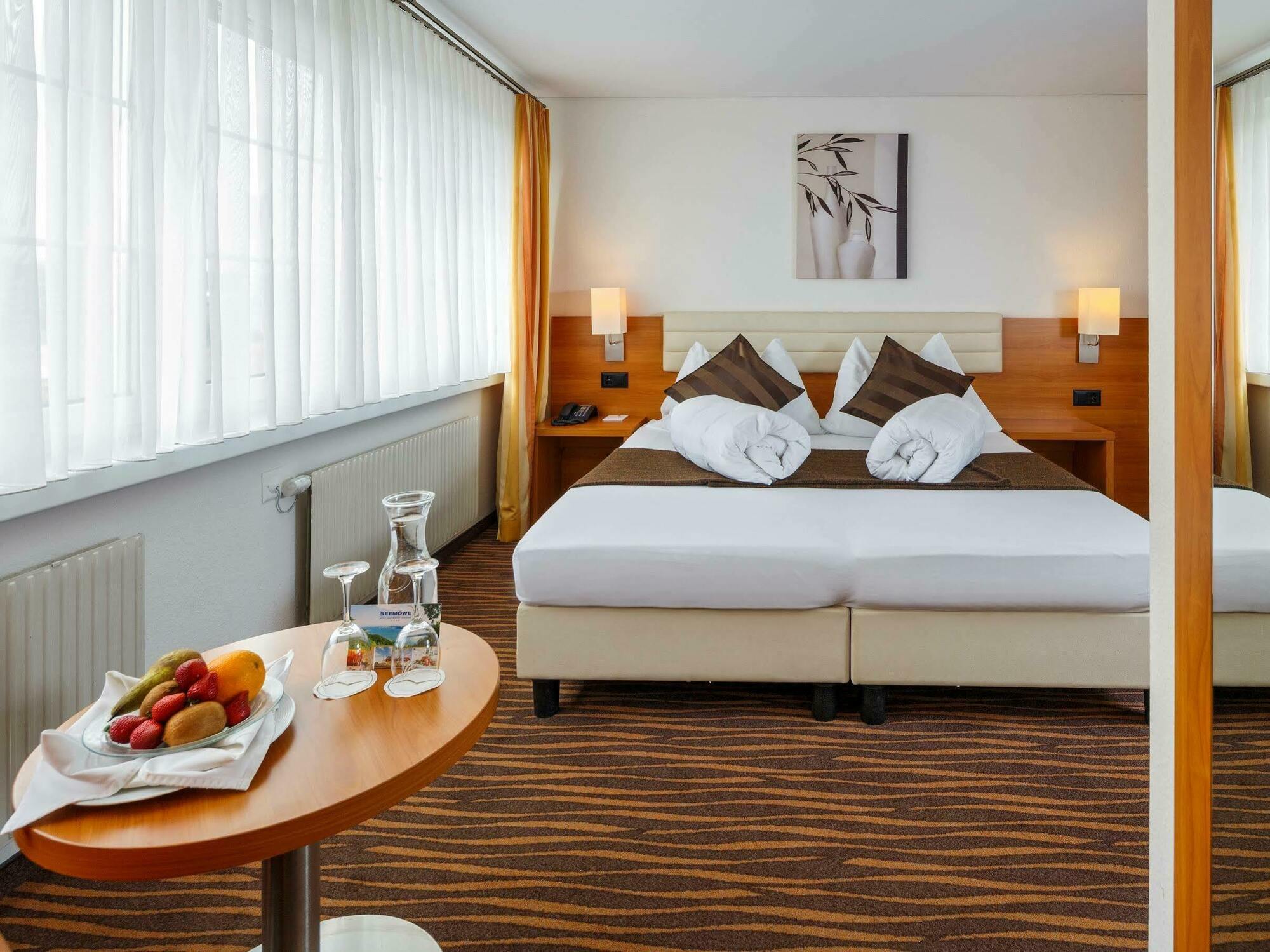 Seemoewe Swiss Quality Hotel Güttingen Exterior foto